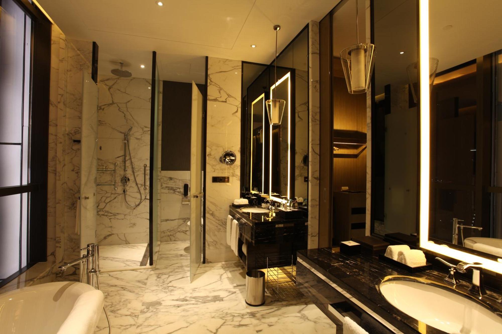 Wanda Realm Jiangmen Hotel Bagian luar foto