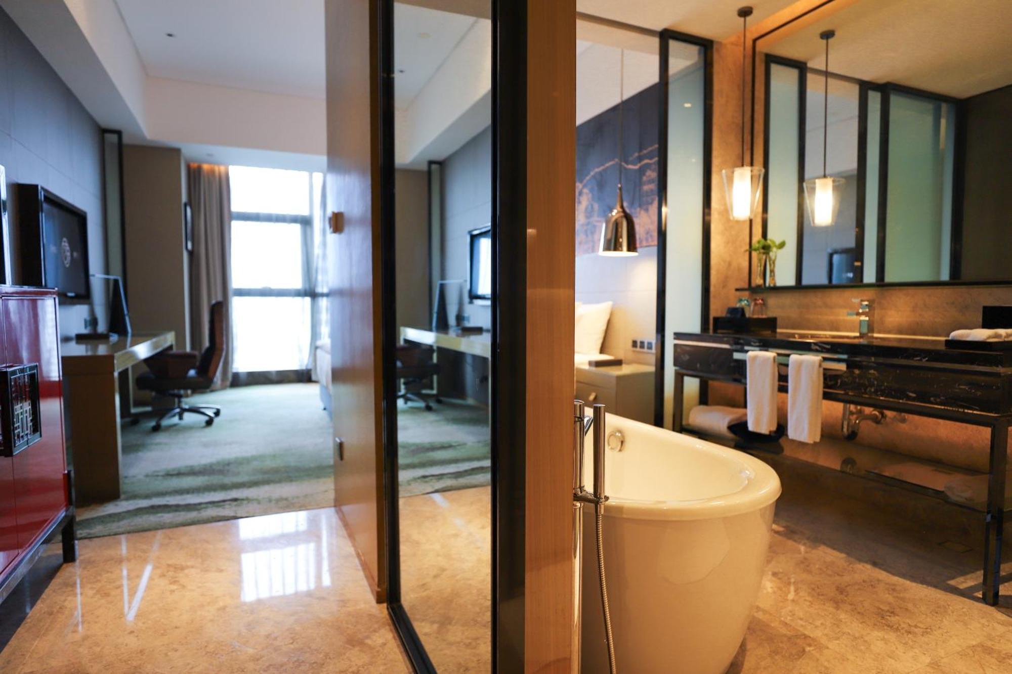 Wanda Realm Jiangmen Hotel Bagian luar foto
