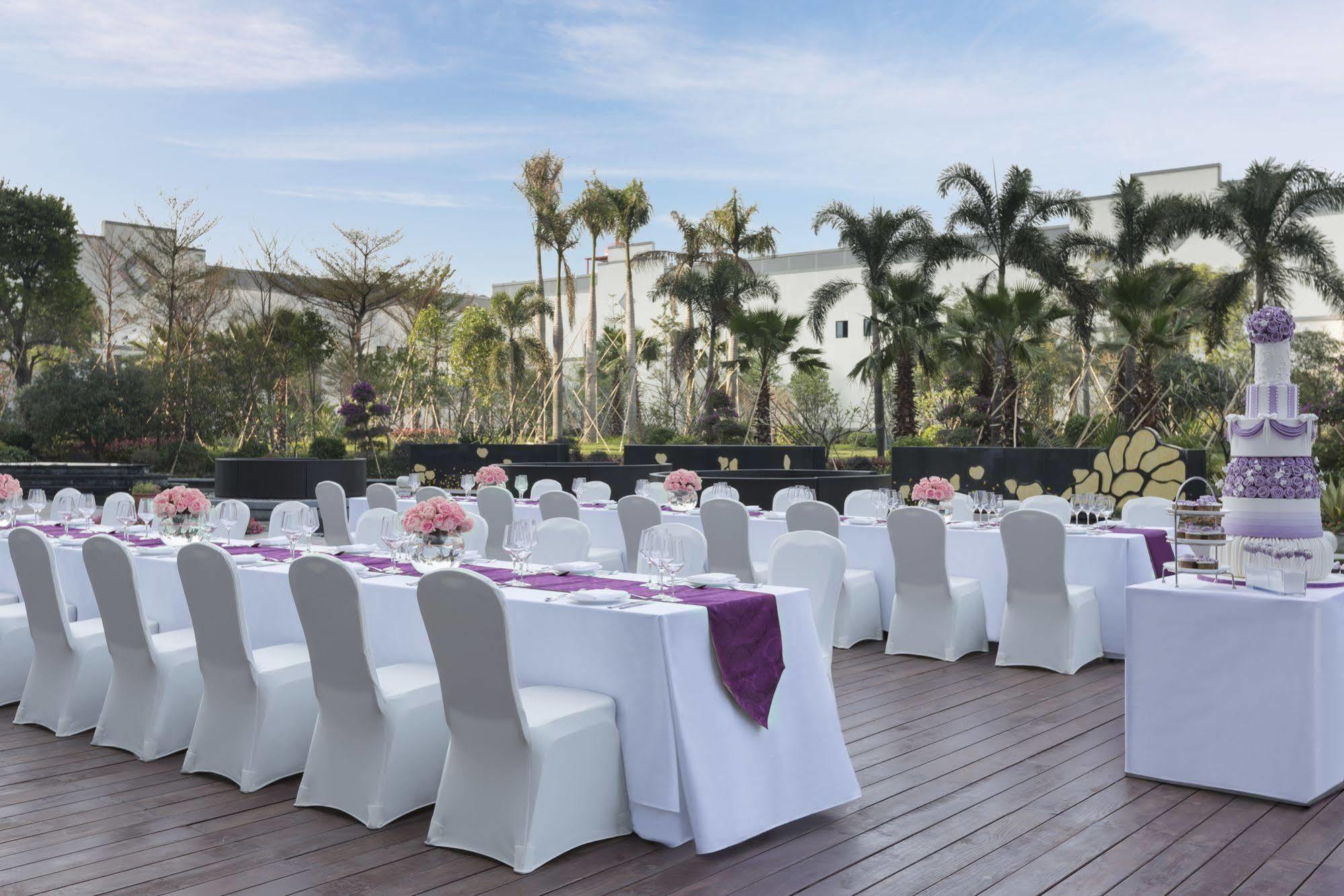 Wanda Realm Jiangmen Hotel Bagian luar foto