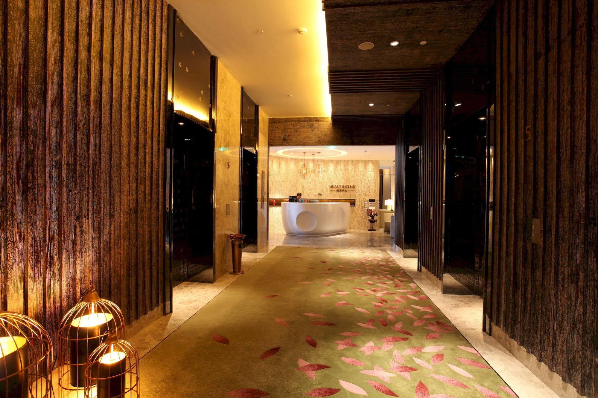 Wanda Realm Jiangmen Hotel Bagian luar foto